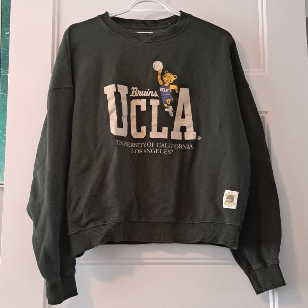 Pull&Bear UCLA Crewneck Sweater